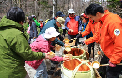 上高地開山際