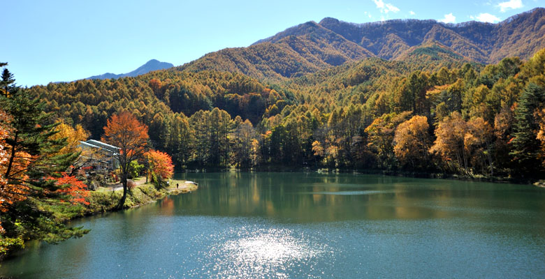 南相木村　立岩湖