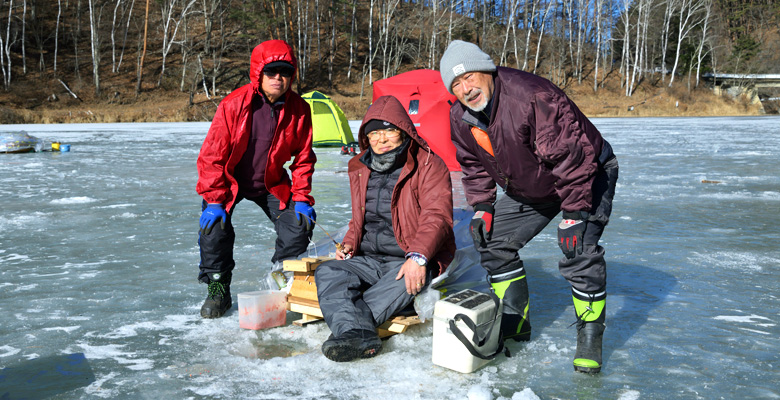 南相木村立岩湖,シナノユキマス穴釣り