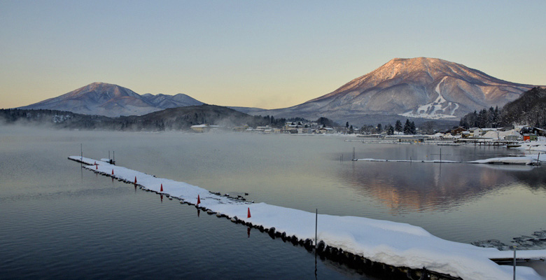 野尻湖,飯縄山、黒姫山